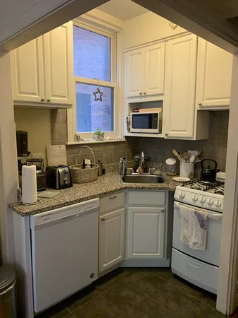 $3,500 | 45 Pinckney Street, Unit 3, Boston, MA 02114