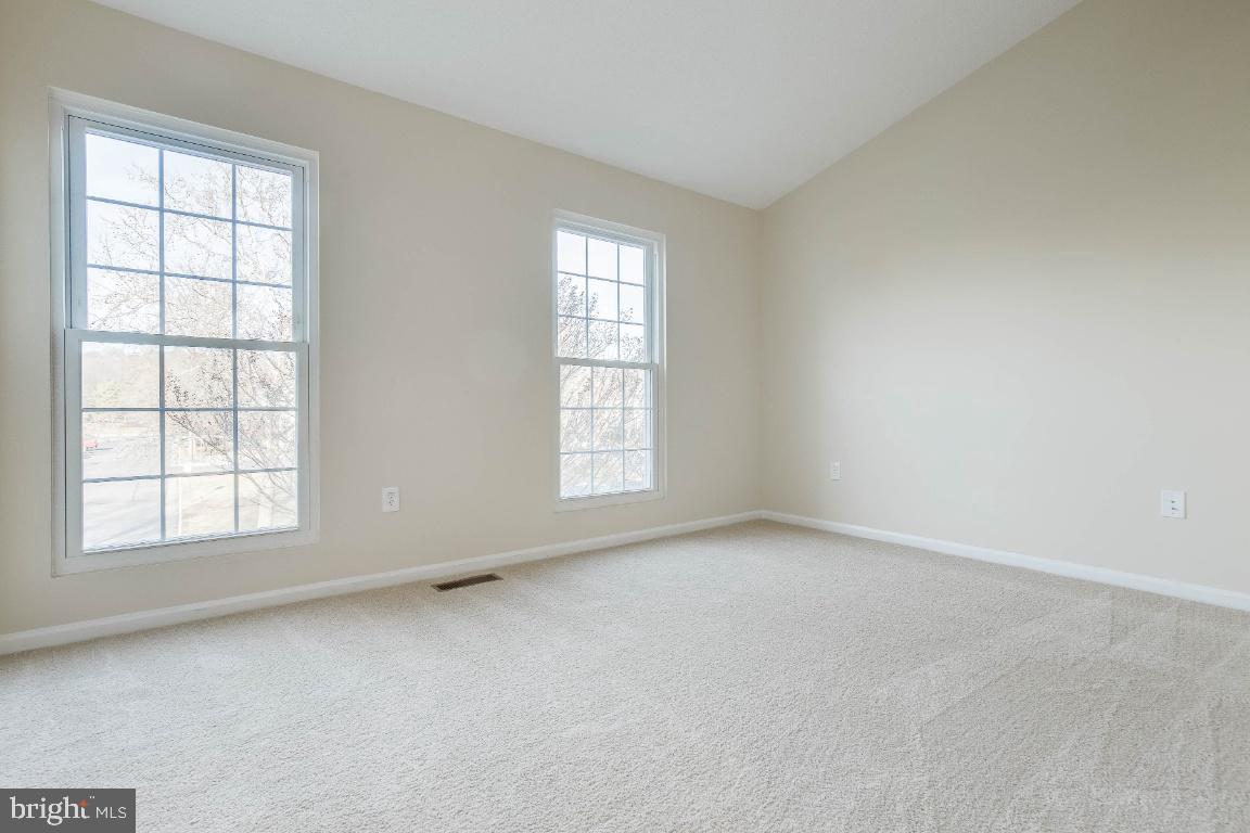7236 Stover Drive Alexandria, VA 22306 - Photo 10 of 23