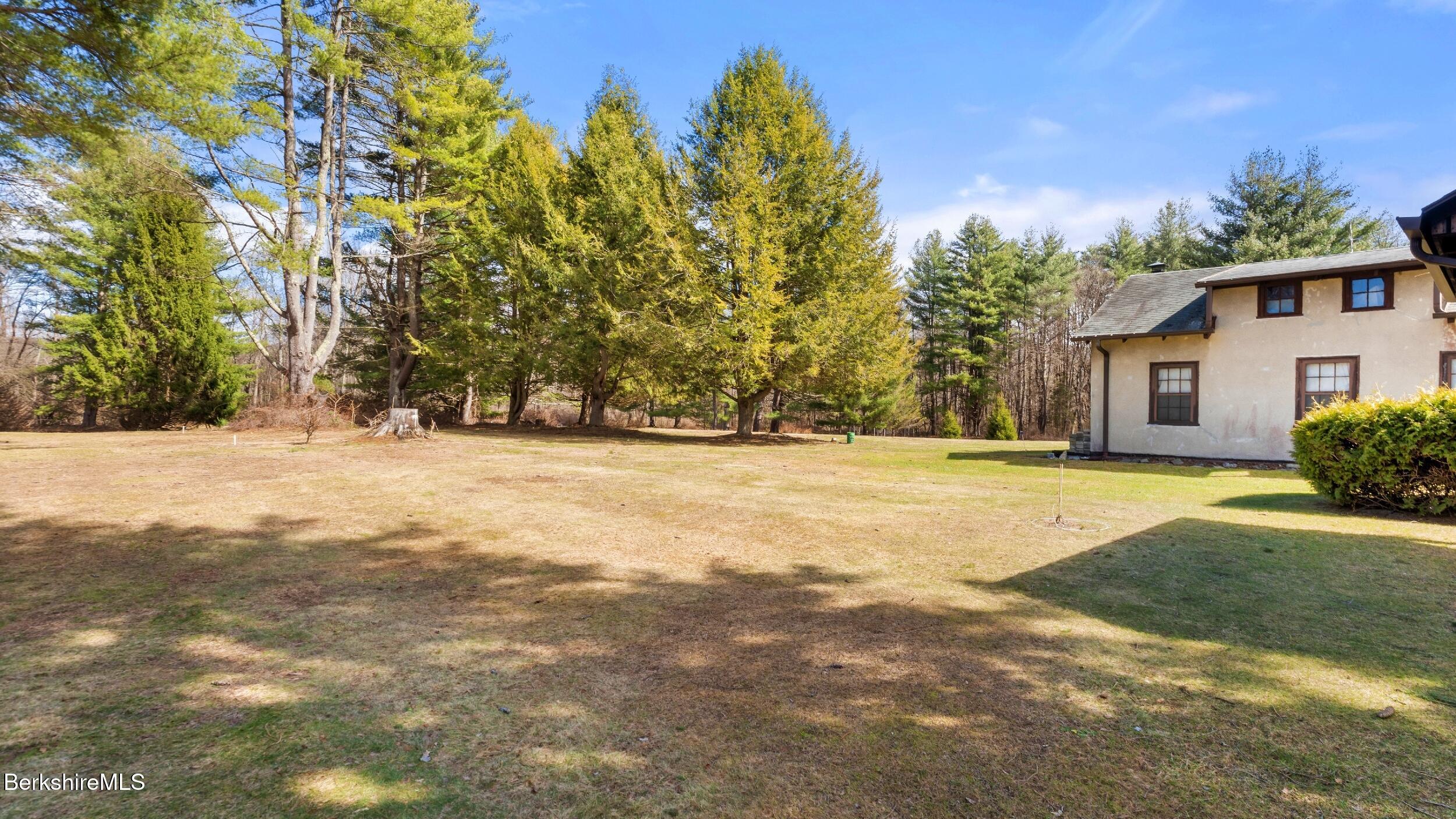 265 State Road Great Barrington, MA 01230 - Photo 27 of 27 LRDSC00090