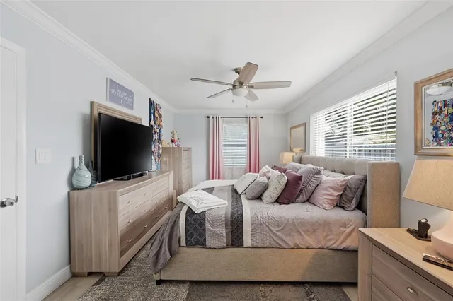 $525,000 | 807 West Ocean Avenue, Lantana, FL 33462