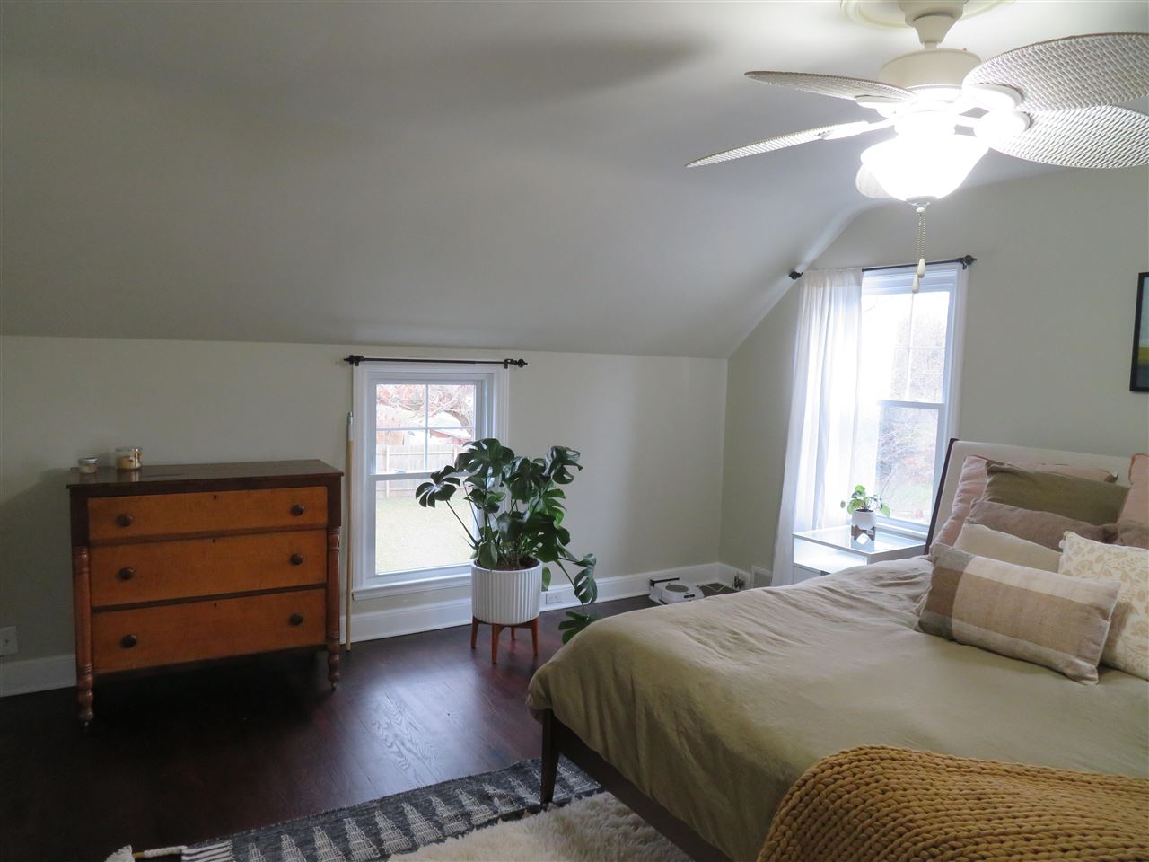 1911 Colchester Road Flint, MI 48503 - Photo 41 of 56 50062582-41.JPG