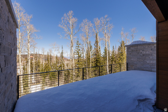 160 Ridgeview Street, Unit 7B Brian Head, UT 84719 - Photo 14 of 40 View off deck