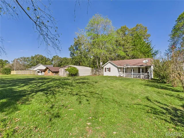 $159,900 | 2203 Barron Road, Poplar Bluff, MO 63901