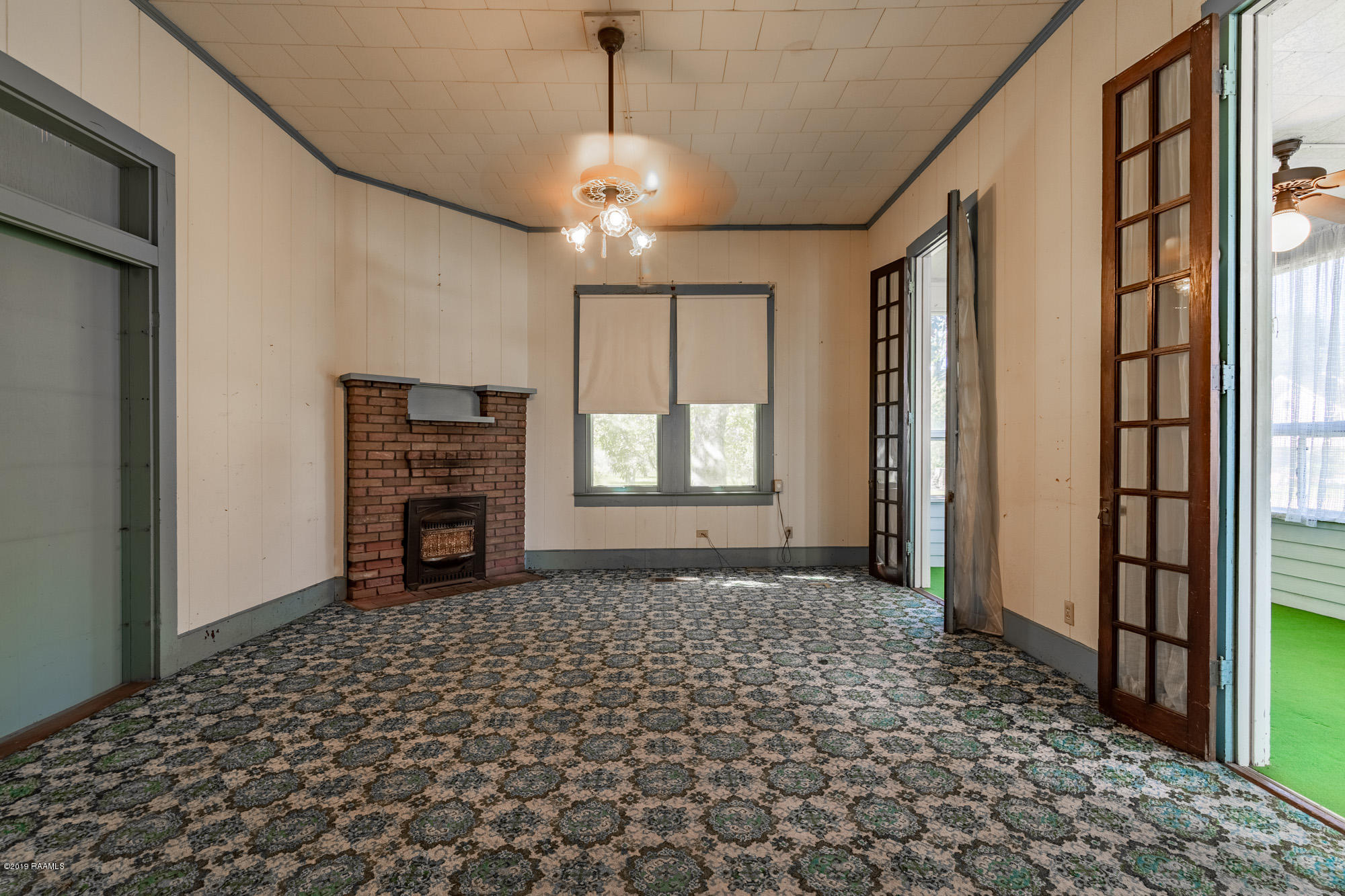 145 South Budd Street Sunset, LA 70584 - Photo 7 of 19
