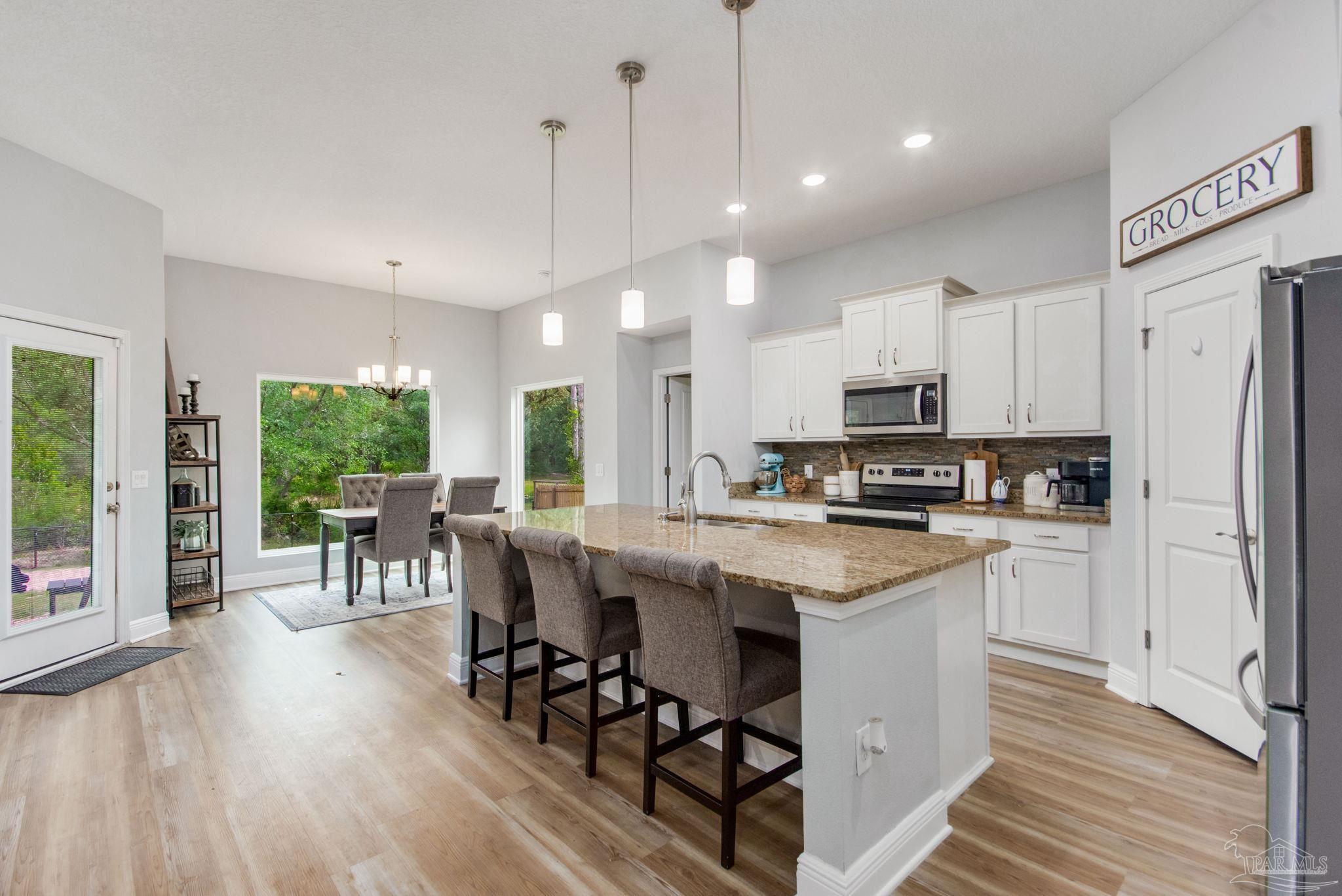 8736 Daryl Drive Milton, FL 32583 - Photo 15 of 41