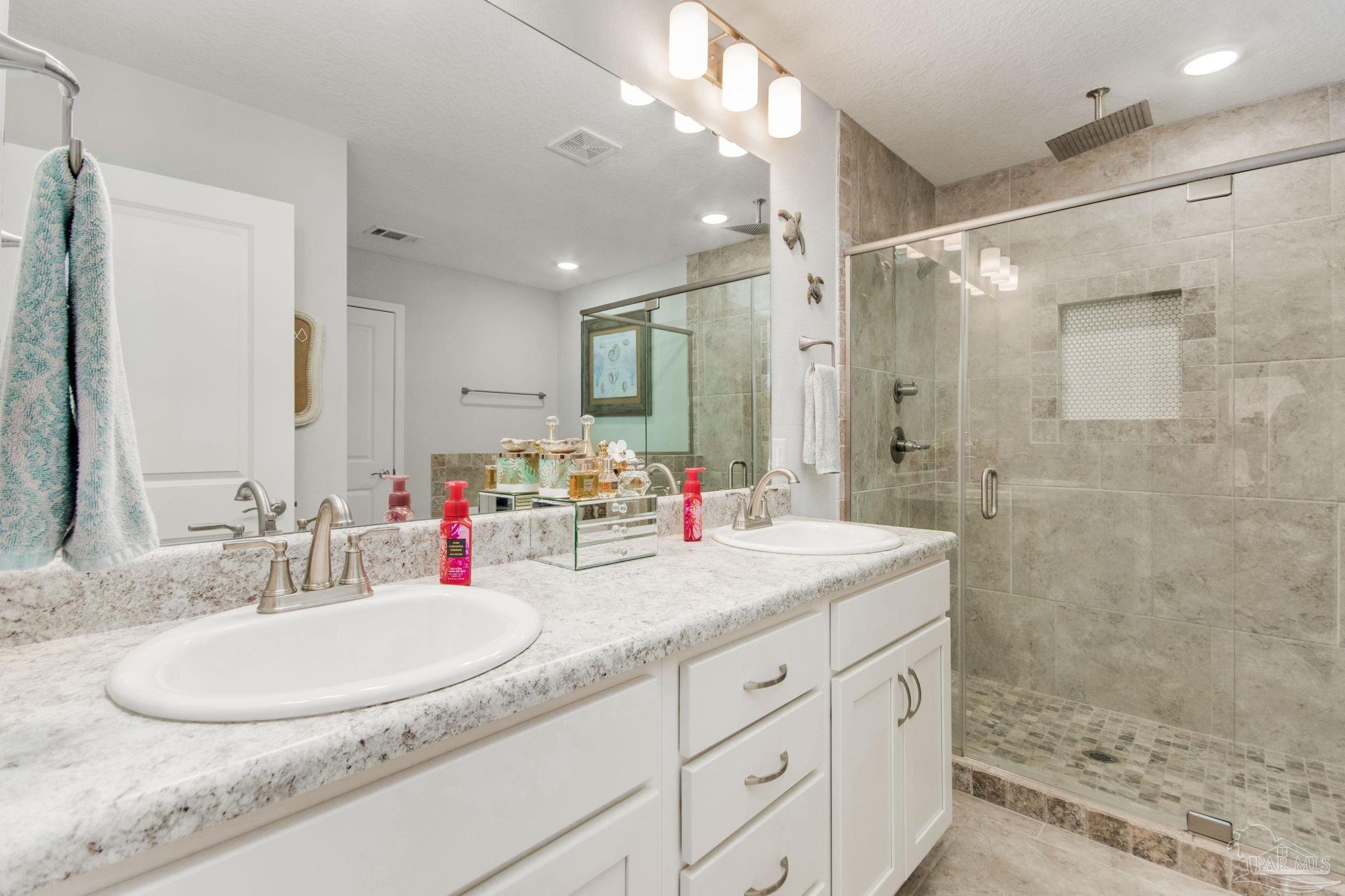 8736 Daryl Drive Milton, FL 32583 - Photo 24 of 41