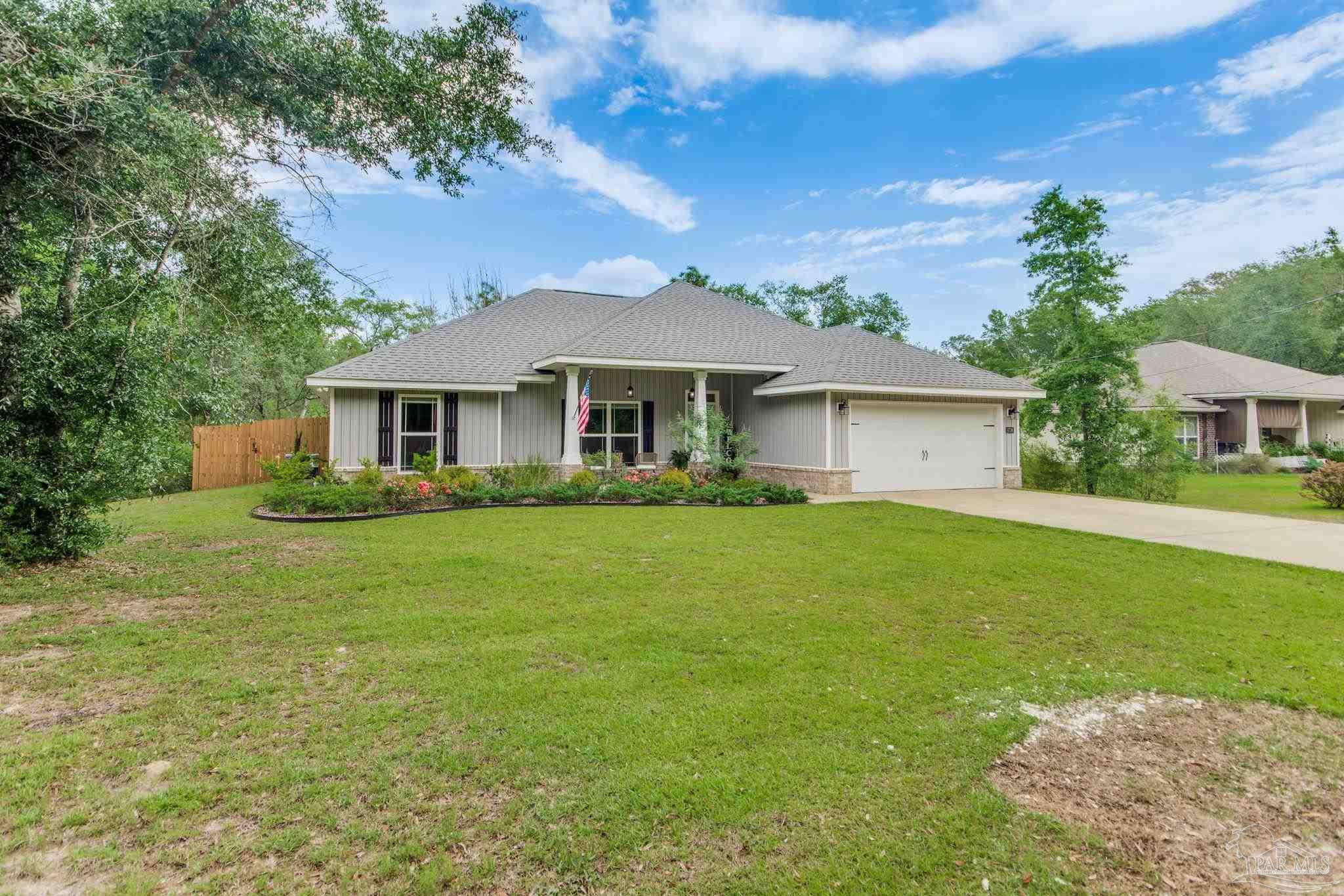 8736 Daryl Drive Milton, FL 32583 - Photo 3 of 41