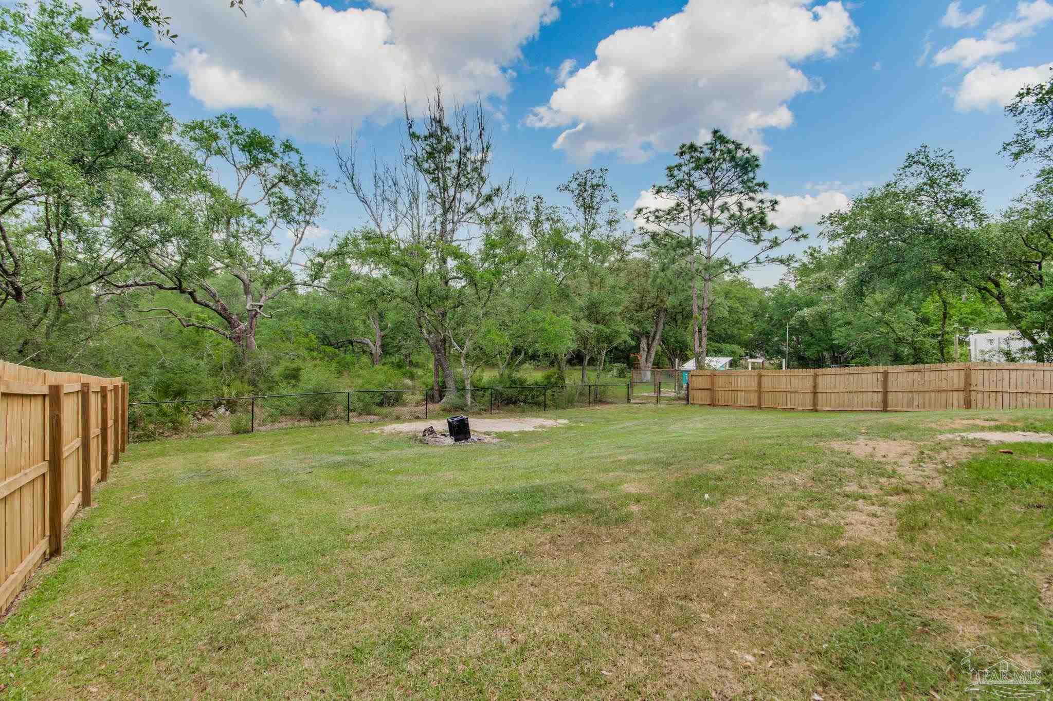 8736 Daryl Drive Milton, FL 32583 - Photo 40 of 41