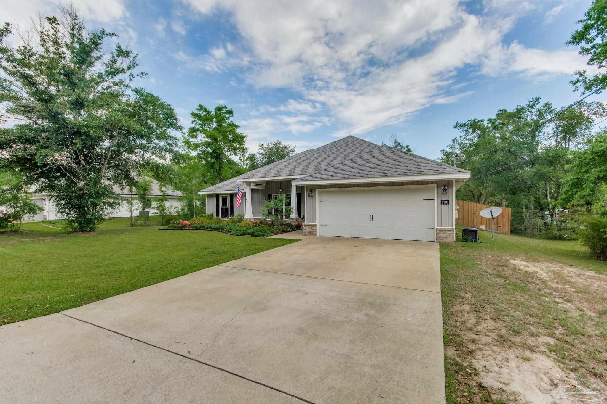 8736 Daryl Drive Milton, FL 32583 - Photo 5 of 41