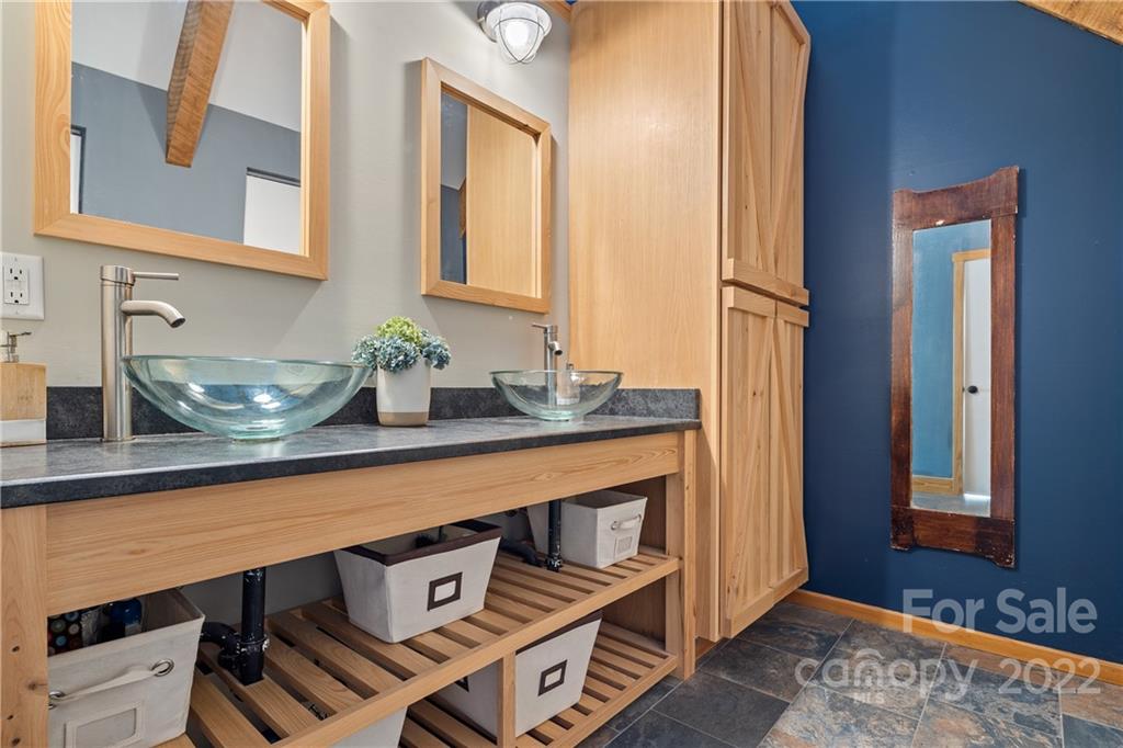 7 Maplewood Road Asheville, NC 28804 - Photo 23 of 46 Gallery Image 23