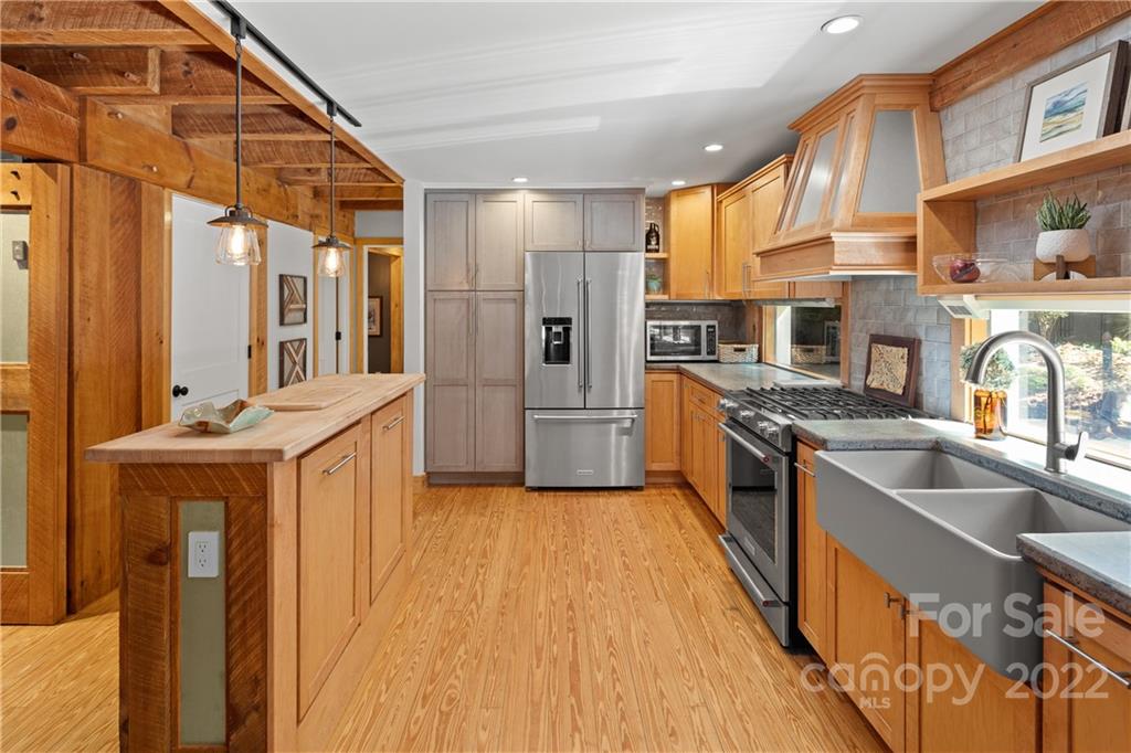 7 Maplewood Road Asheville, NC 28804 - Photo 9 of 46 Gallery Image 9
