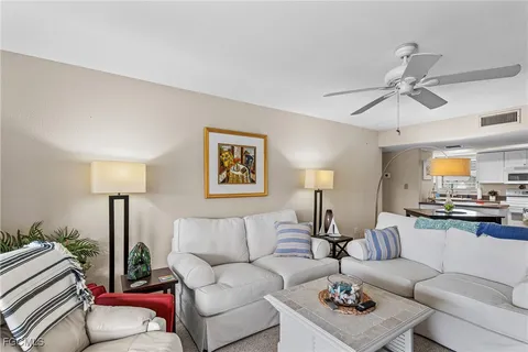 $213,750 | 1355 Rock Dove Court, Unit 12, Punta Gorda, FL 33950