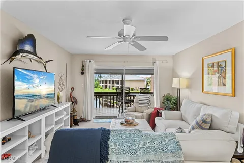 $213,750 | 1355 Rock Dove Court, Unit 12, Punta Gorda, FL 33950