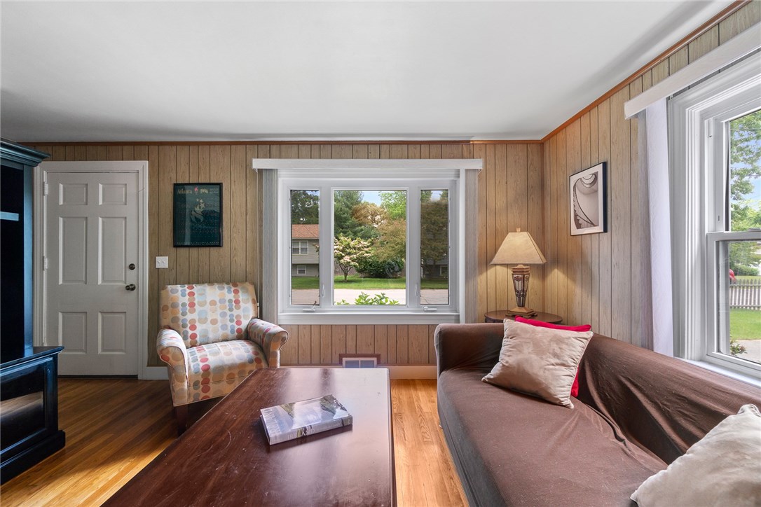 109 Holmes Road Warwick, RI 02888 - Photo 15 of 22 Gallery Image 15