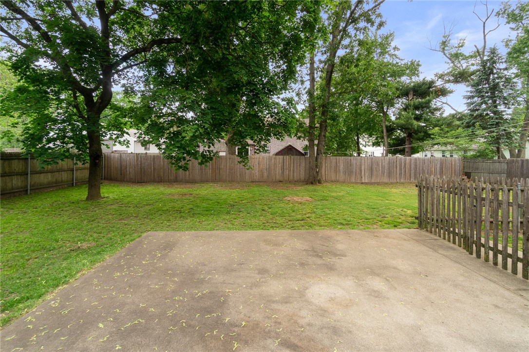 109 Holmes Road Warwick, RI 02888 - Photo 22 of 22 Gallery Image 22