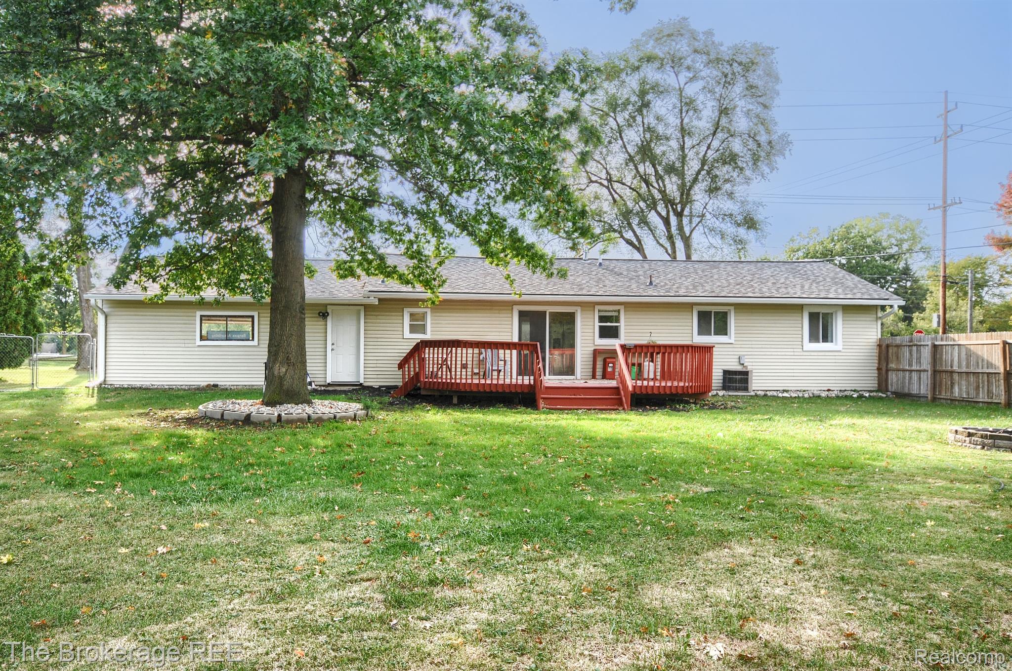 5471 Belsay Road Grand Blanc, MI 48439 - Photo 26 of 28 Gallery Image 26