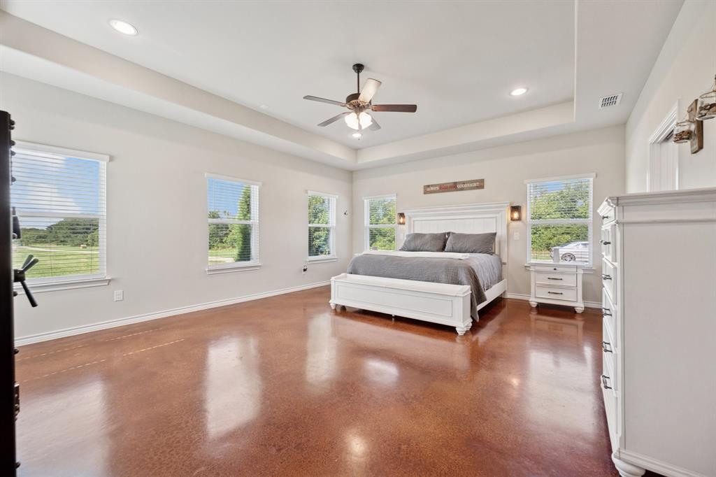 2435 Cobler Road Collinsville, TX 76233 - Photo 14 of 40