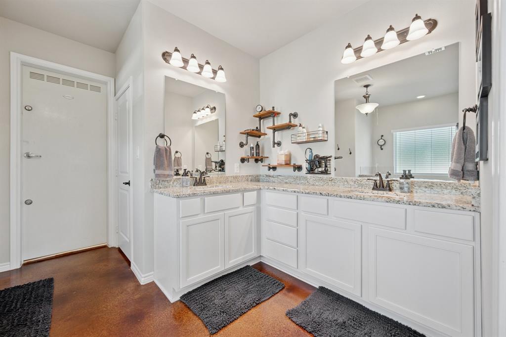 2435 Cobler Road Collinsville, TX 76233 - Photo 17 of 40