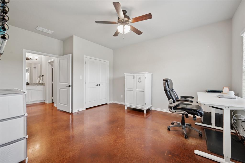 2435 Cobler Road Collinsville, TX 76233 - Photo 20 of 40