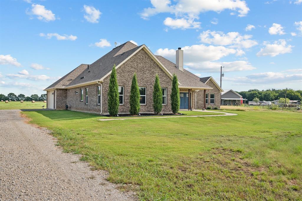 2435 Cobler Road Collinsville, TX 76233 - Photo 2 of 40