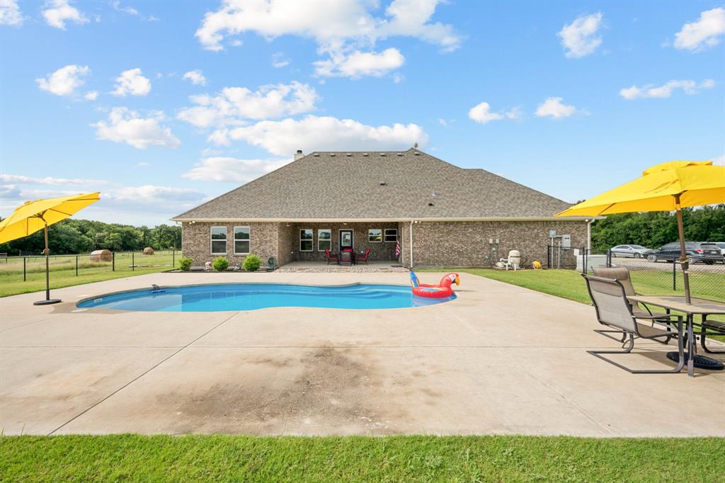 2435 Cobler Road Collinsville, TX 76233 - Photo 30 of 40