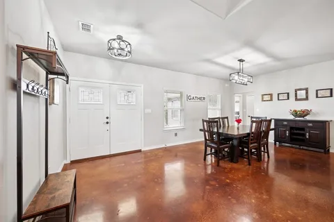 $925,000 | 2435 Cobler Road, Collinsville, TX 76233