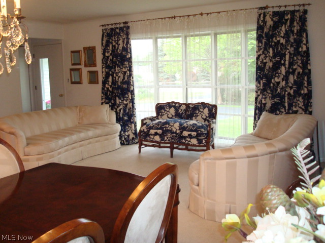 1994 Som Center Road Cleveland, OH 44124 - Photo 4 of 16 Gallery Image 4