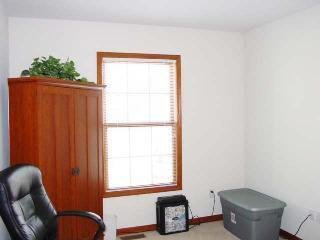 866 Eagle Ridge Trail Temperance, MI 48182 - Photo 8 of 17 671814-7.JPG