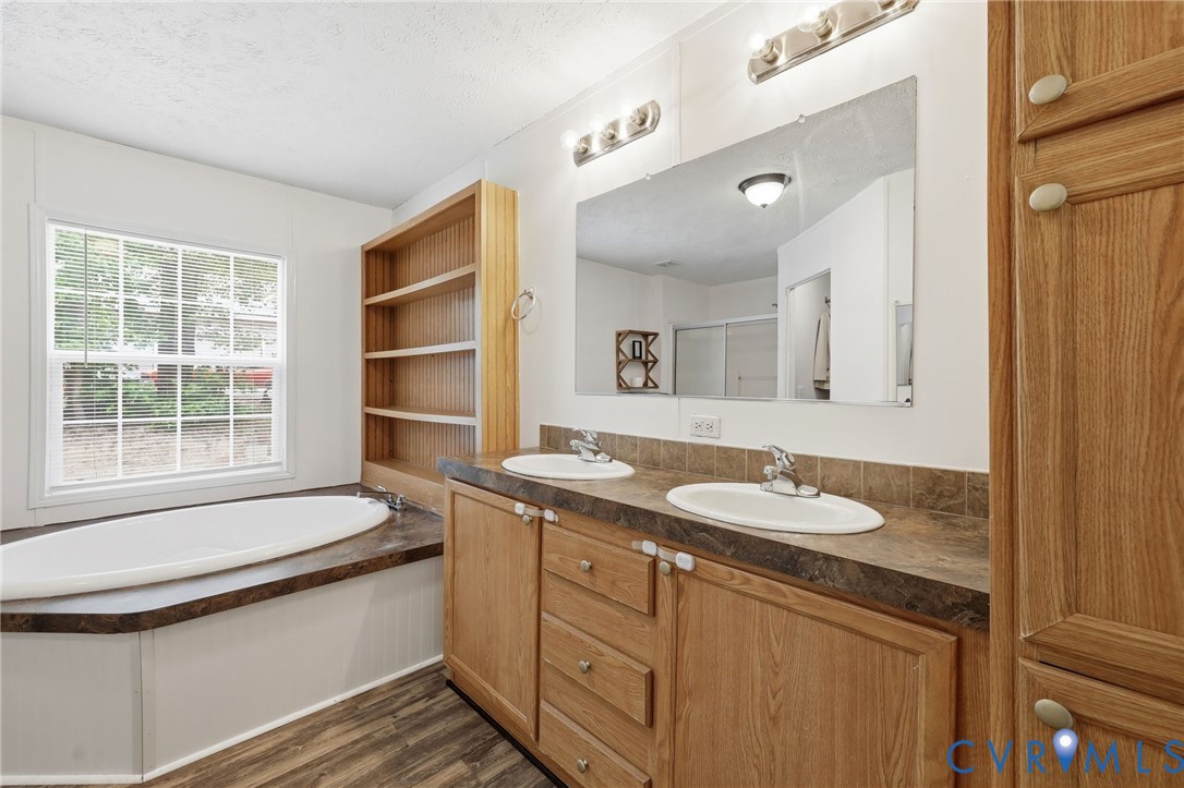 24140 Genito Road Amelia Court House, VA 23002 - Photo 19 of 44 Gallery Image 19