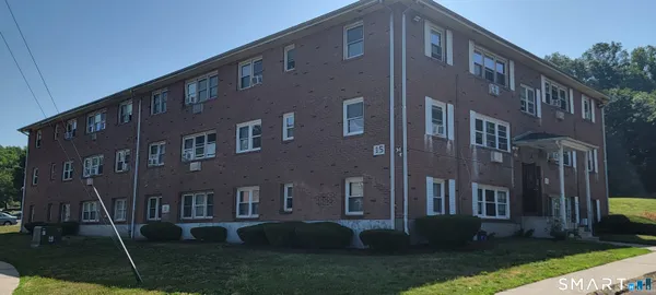 $109,000 | 15 Donna Drive, Unit B4, New Haven, CT 06513