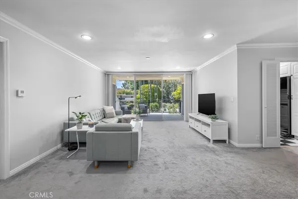 $775,000 | 289 South Barrington Avenue, Unit A203, Los Angeles, CA 90049