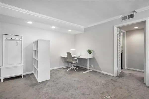$775,000 | 289 South Barrington Avenue, Unit A203, Los Angeles, CA 90049