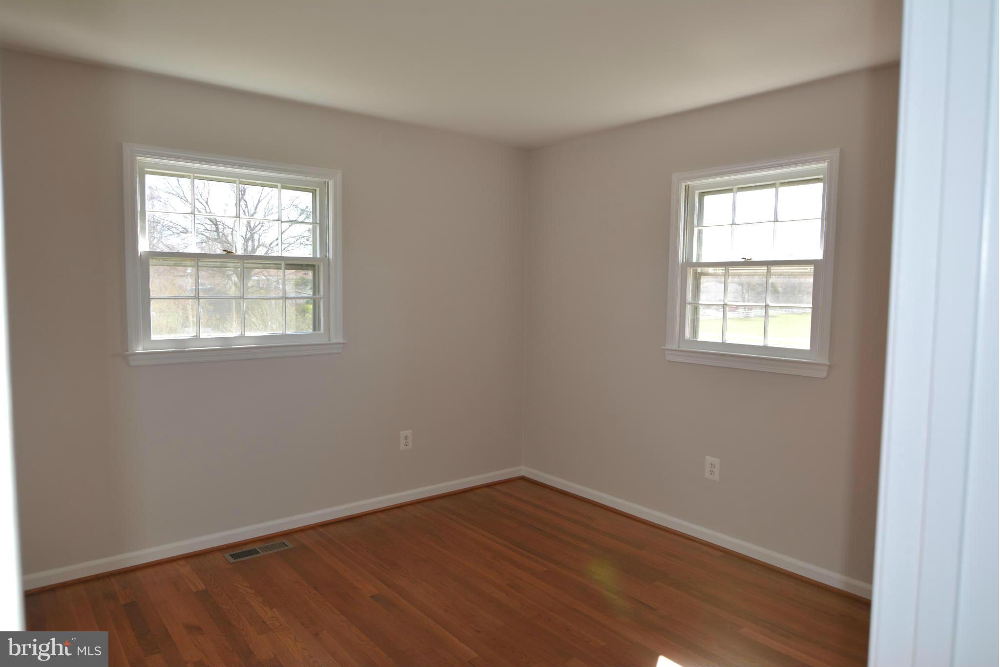 4114 Rectortown Road Marshall, VA 20115 - Photo 11 of 19 Bedroom #1