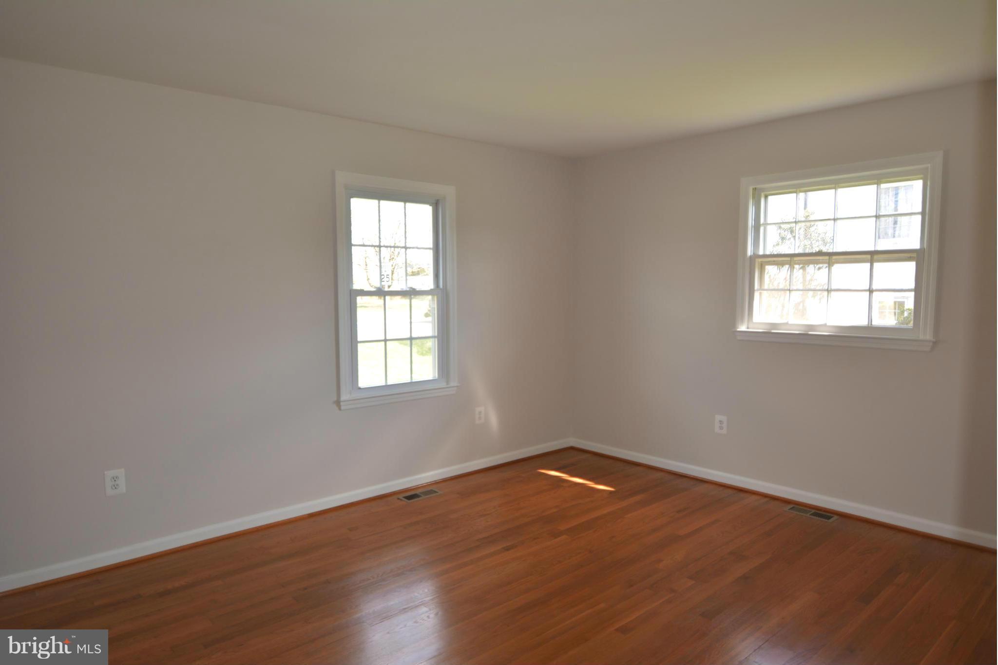 4114 Rectortown Road Marshall, VA 20115 - Photo 13 of 19 Bedroom (Master)