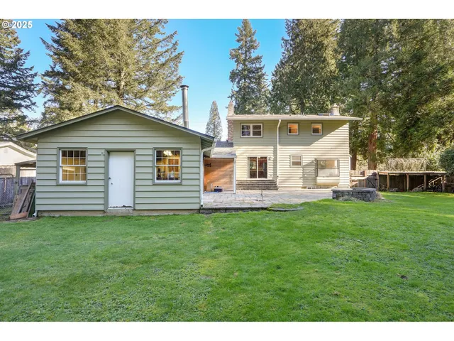 $699,999 | 18649 Old River Drive, West Linn, OR 97068