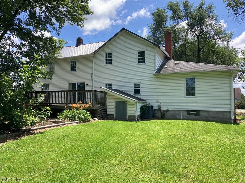 17322 Kinsman Road Middlefield, OH 44062 - Photo 5 of 35