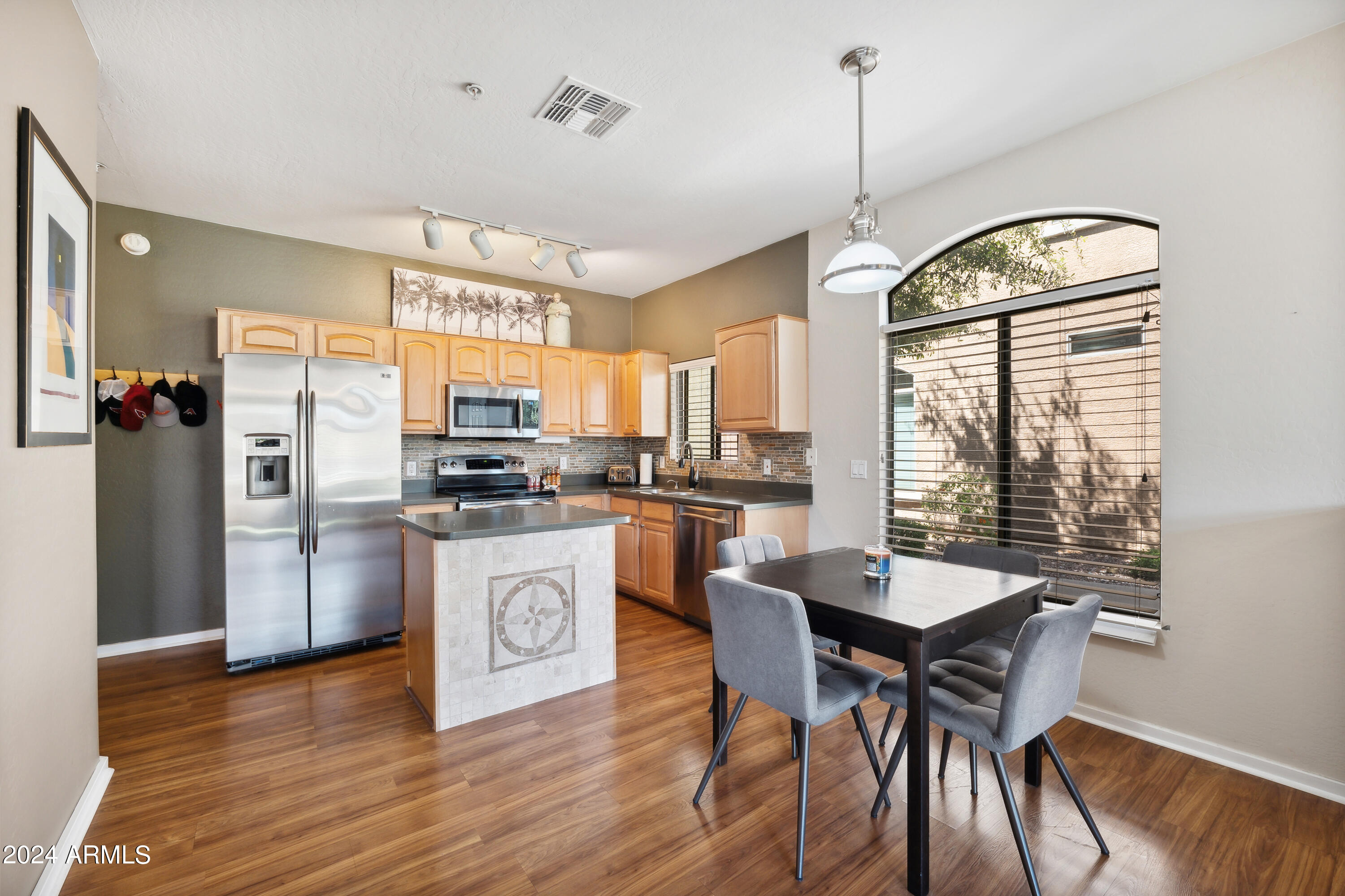 2150 East Bell Road, Unit 1166 Phoenix, AZ 85022 - Photo 6 of 30 P1045542