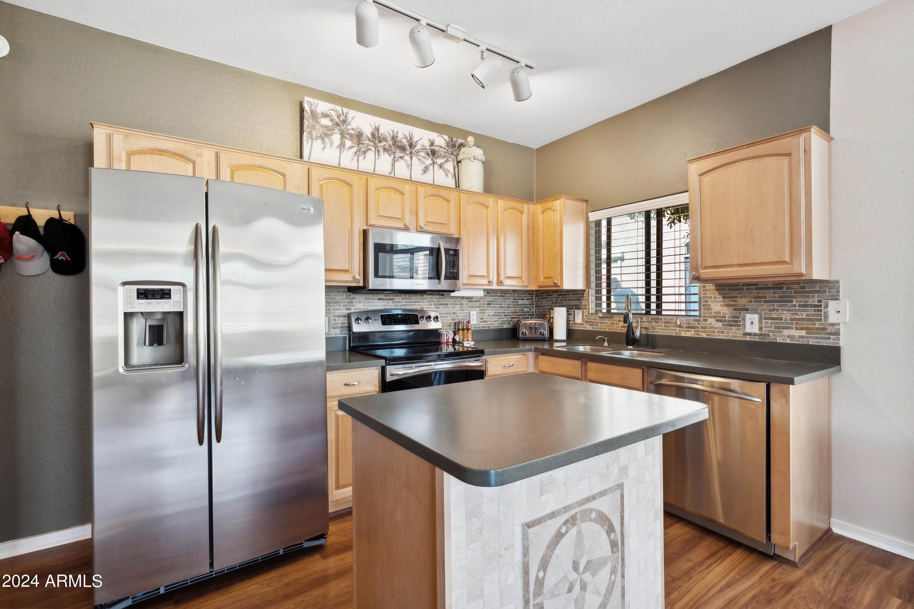 2150 East Bell Road, Unit 1166 Phoenix, AZ 85022 - Photo 8 of 30 P1045577