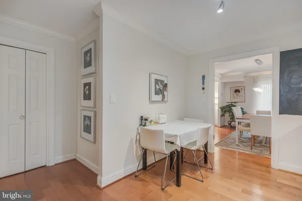 $3,700 | 8340 Greensboro Drive, Unit 512, McLean, VA 22102