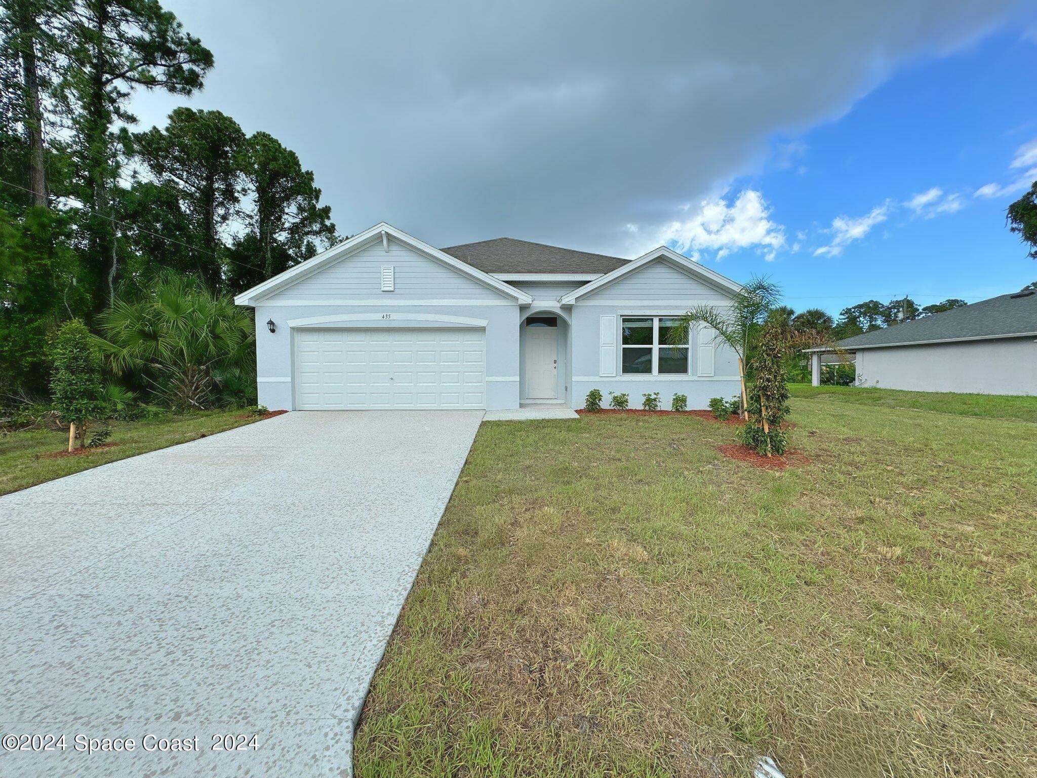 435 Oakleaf Street Southwest Palm Bay, FL 32908 - Photo 2 of 44 1. 435 Oakleaf - From Street