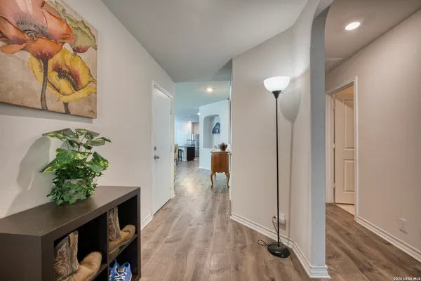 $2,200 | 6827 Kingsley Edge, San Antonio, TX 78252