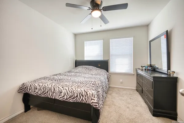 $2,200 | 6827 Kingsley Edge, San Antonio, TX 78252