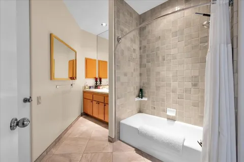 $2,250,000 | 696 East Vereda Sur, Palm Springs, CA 92262