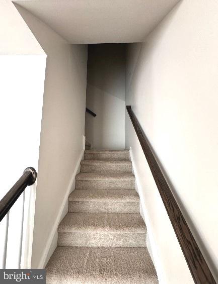 212 Landing Drive Fredericksburg, VA 22405 - Photo 18 of 42 a view of entryway