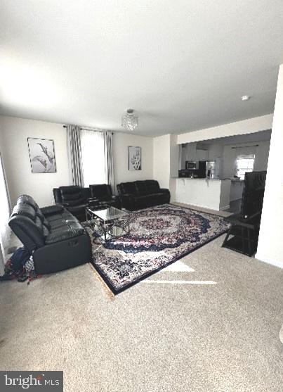 212 Landing Drive Fredericksburg, VA 22405 - Photo 9 of 42 a living room with furniture