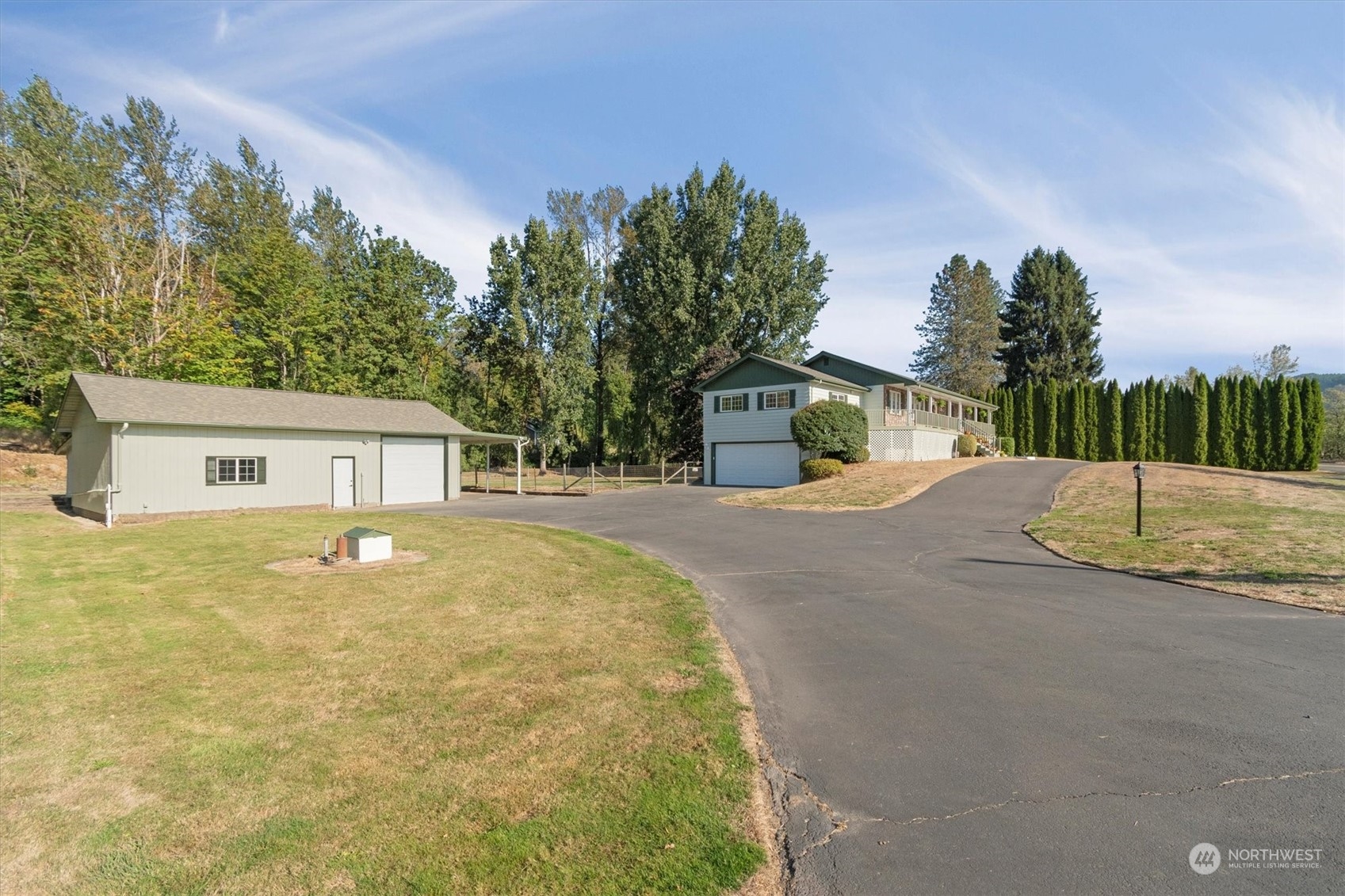 195 Cook Ferry Road Castle Rock, WA 98611 - Photo 4 of 38 Gallery Image 4