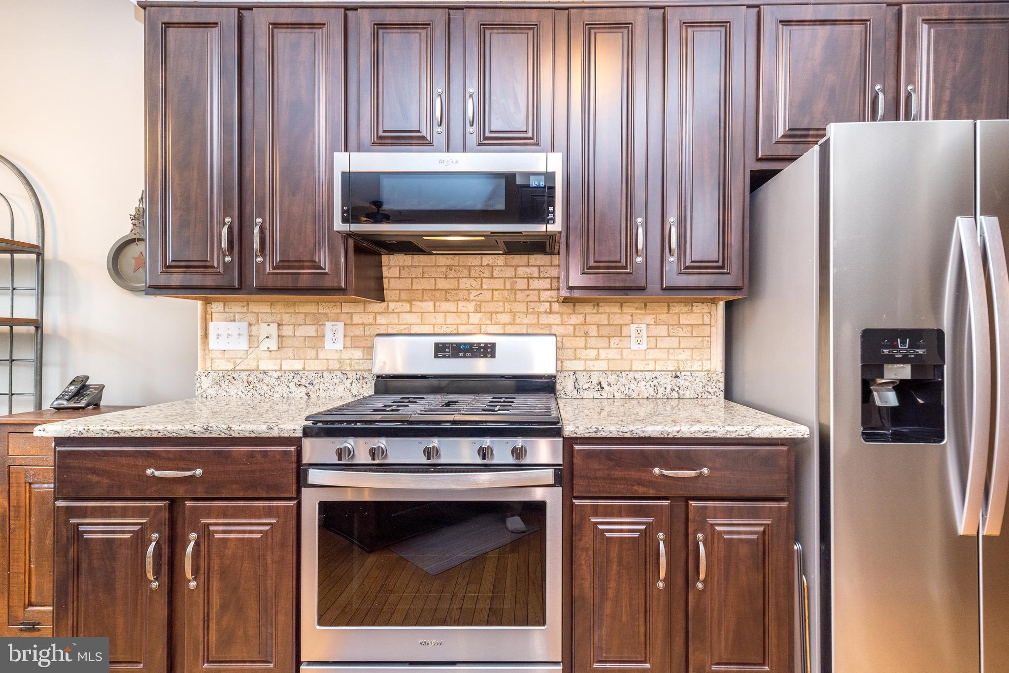 1837 Adams Way Jamison, PA 18929 - Photo 13 of 41 Gas cooking