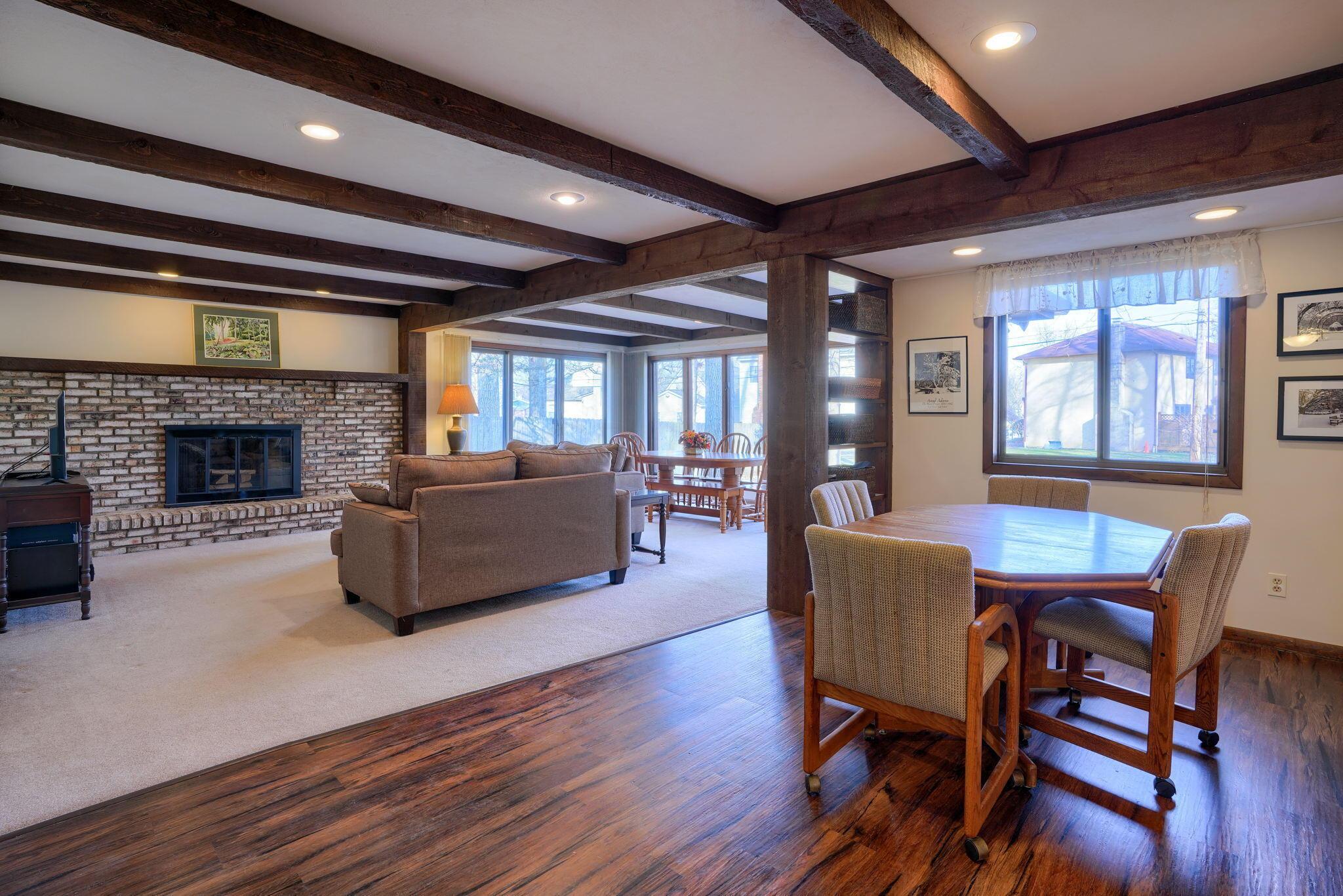 602 South Spring Road Westerville, OH 43081 - Photo 21 of 52 View to family room