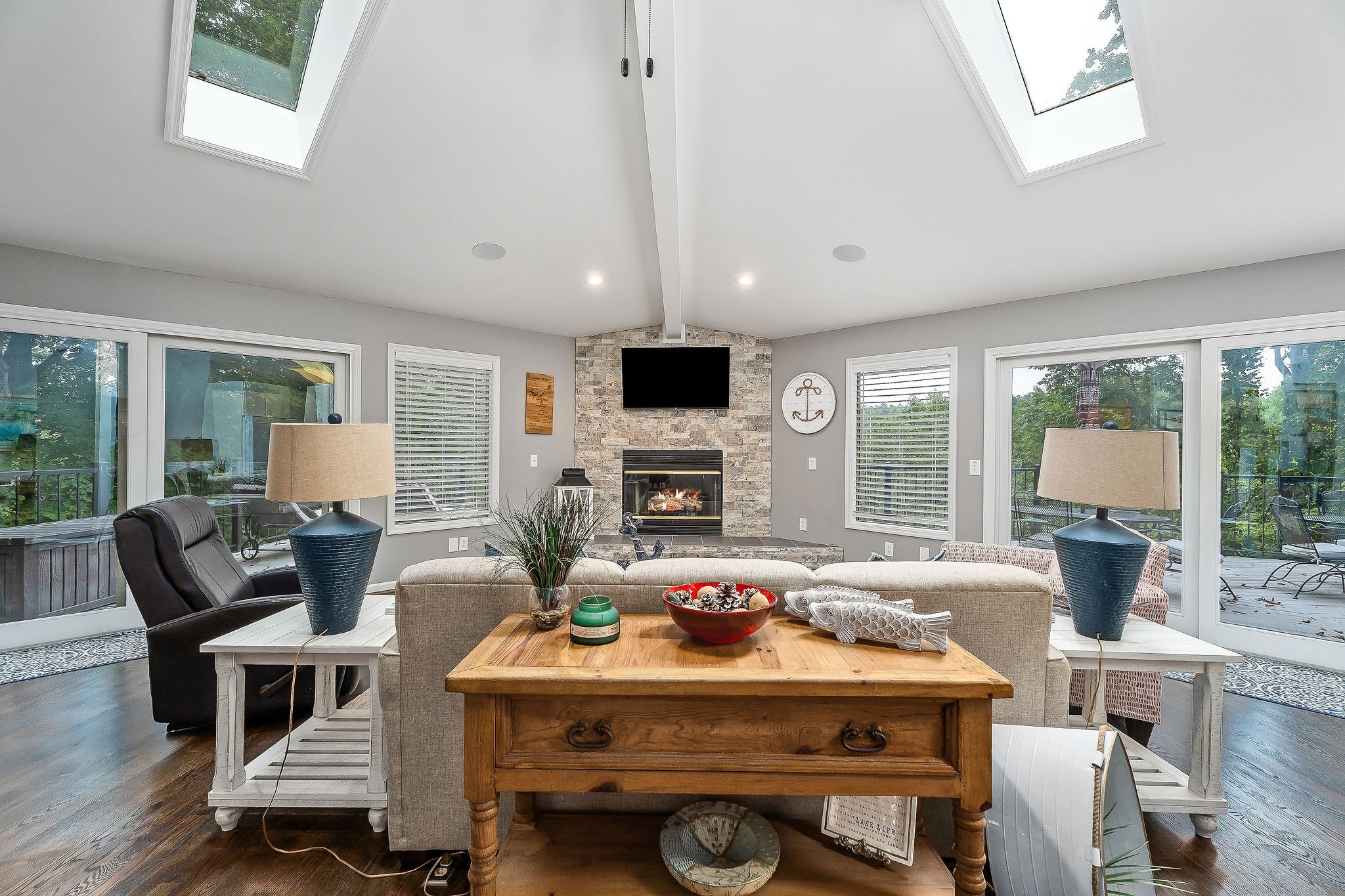 290 Spring Circle Smithville, TN 37166 - Photo 3 of 49