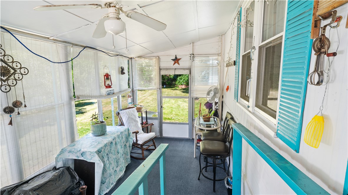 979 Toll Gate Road Warwick, RI 02886 - Photo 13 of 16